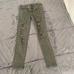 American Eagle destroyed jegging. Size 0